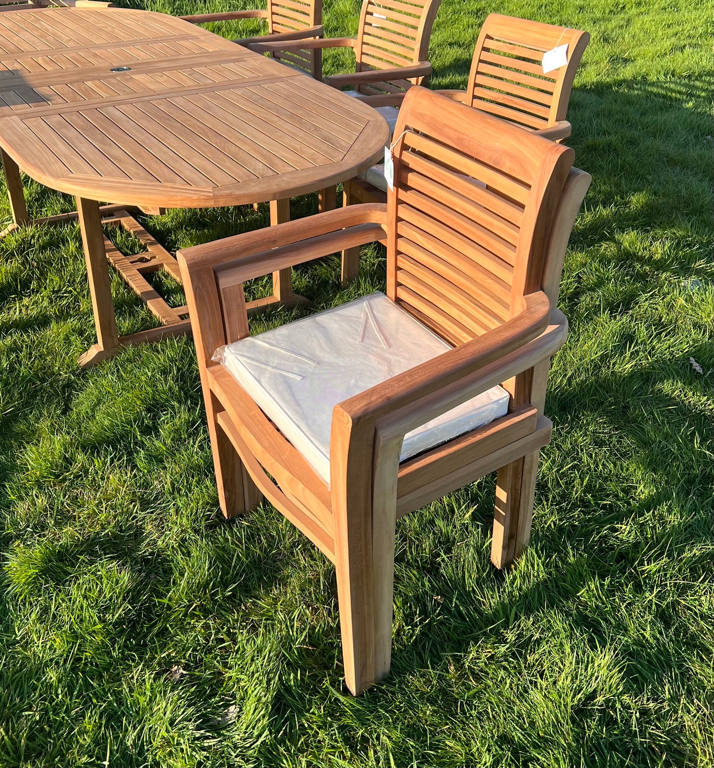 Teak Garden Furniture Set 180cm - 240cm Dining table & 8 Chairs with Cushions