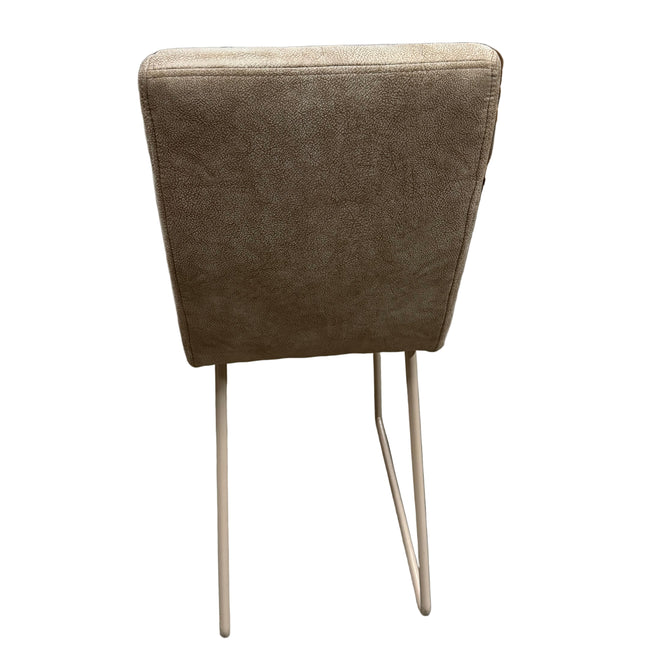 Light brown Indoor Bar Stools – Stylish & Comfortable Seating for Modern Living
