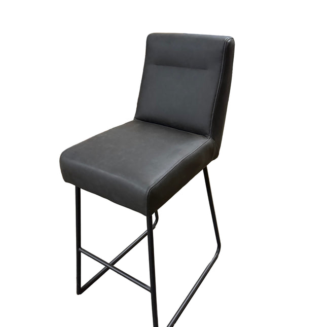 Black Indoor Bar Stools – Stylish & Comfortable Seating for Modern Living