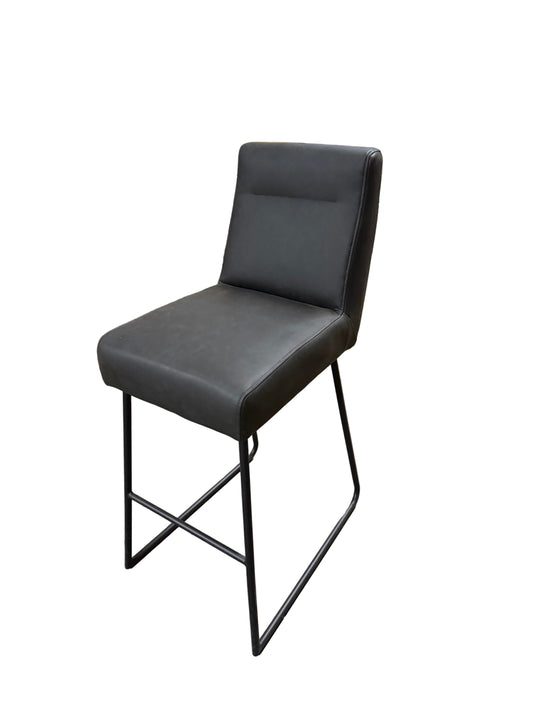 Black Indoor Bar Stools – Stylish & Comfortable Seating for Modern Living