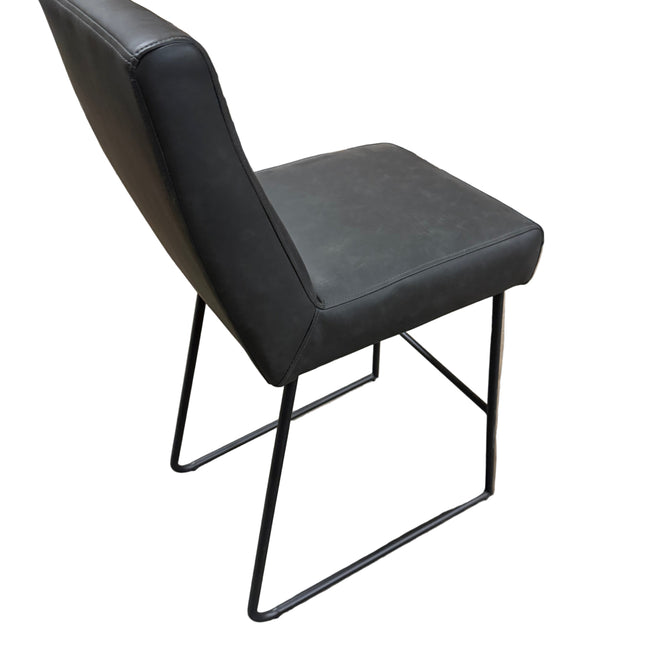 Black Indoor Bar Stools – Stylish & Comfortable Seating for Modern Living